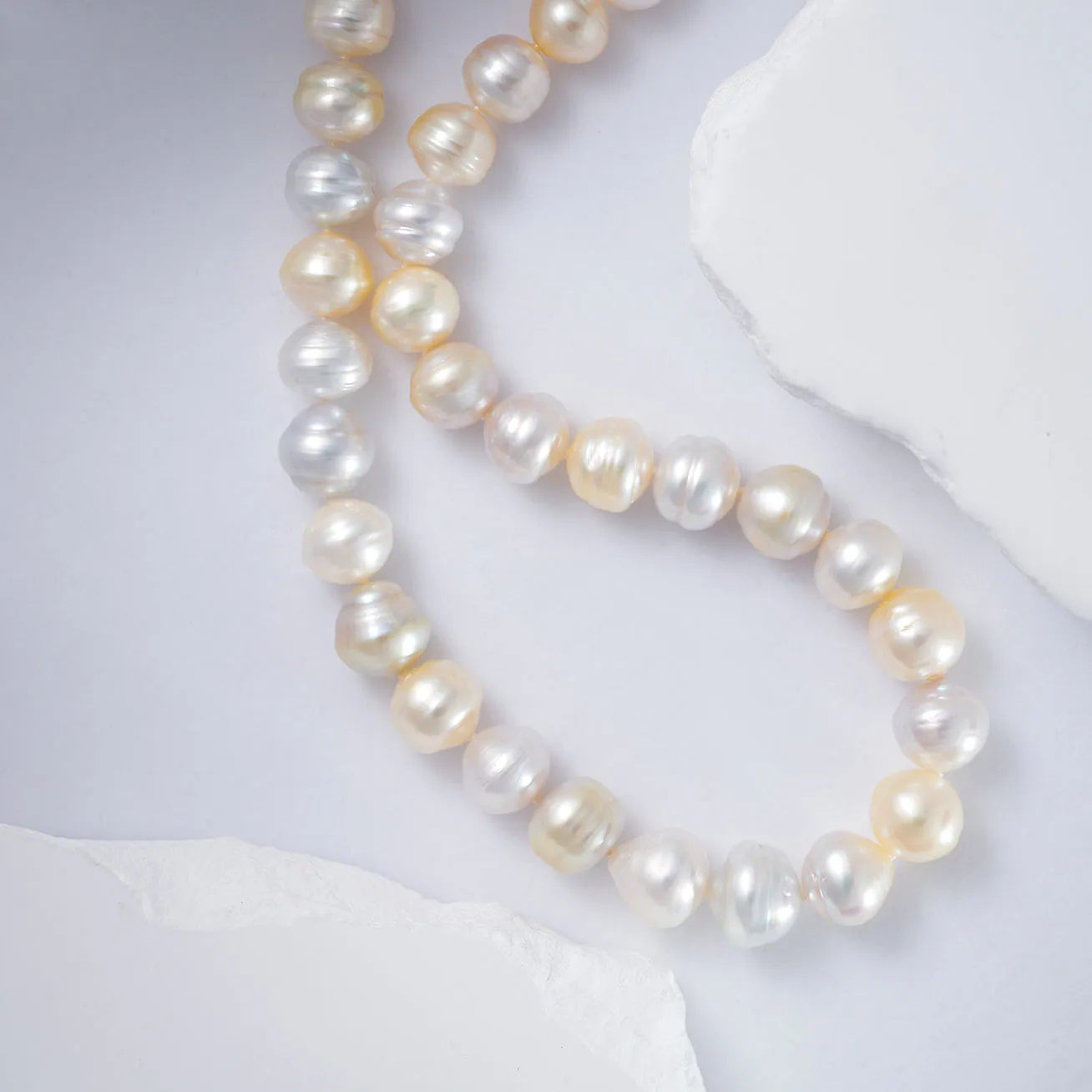 18k Gold Baroque South Sea Pearl Necklace KN00212