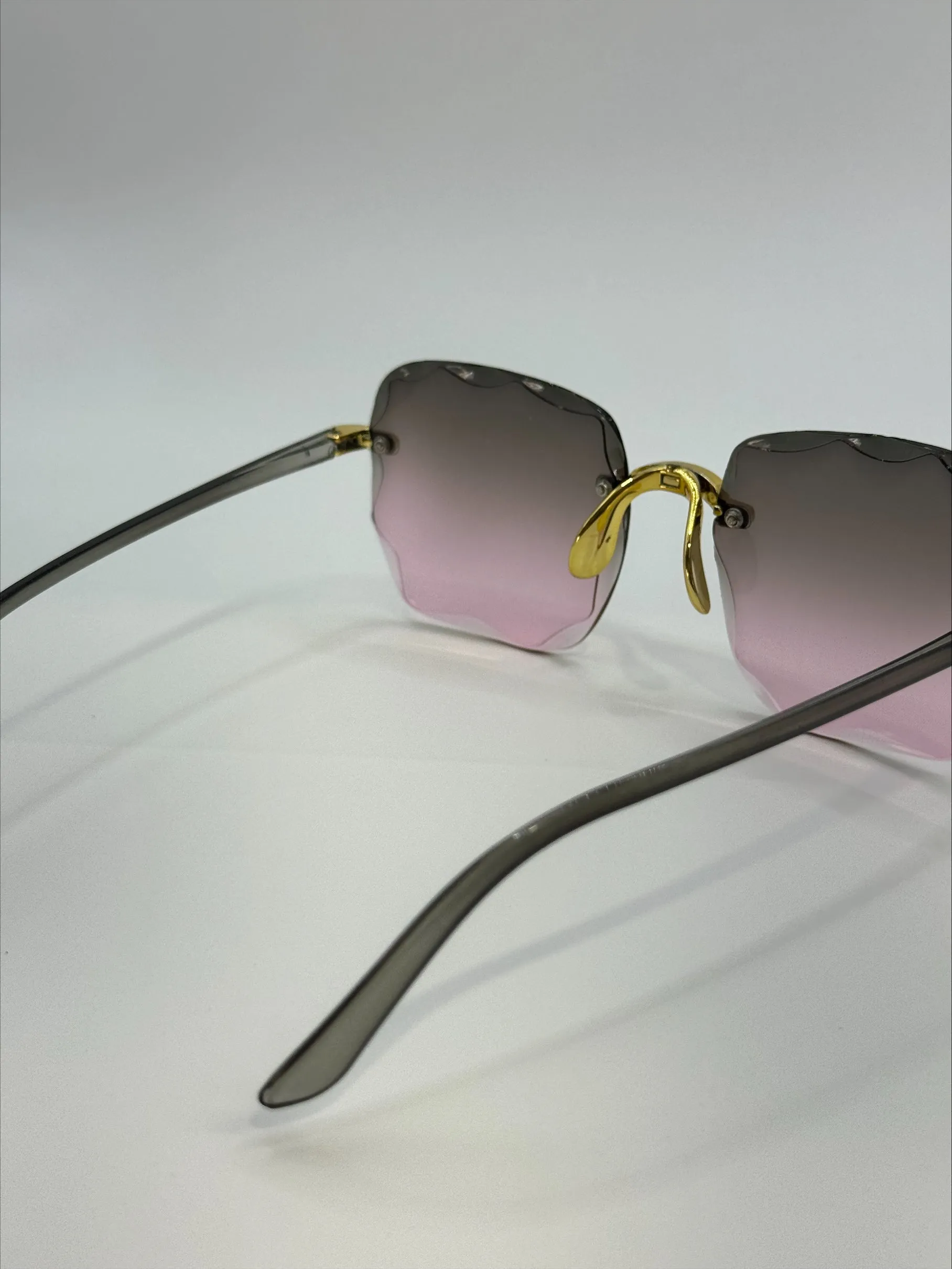 Alicia Pink Smokey Sunglasses