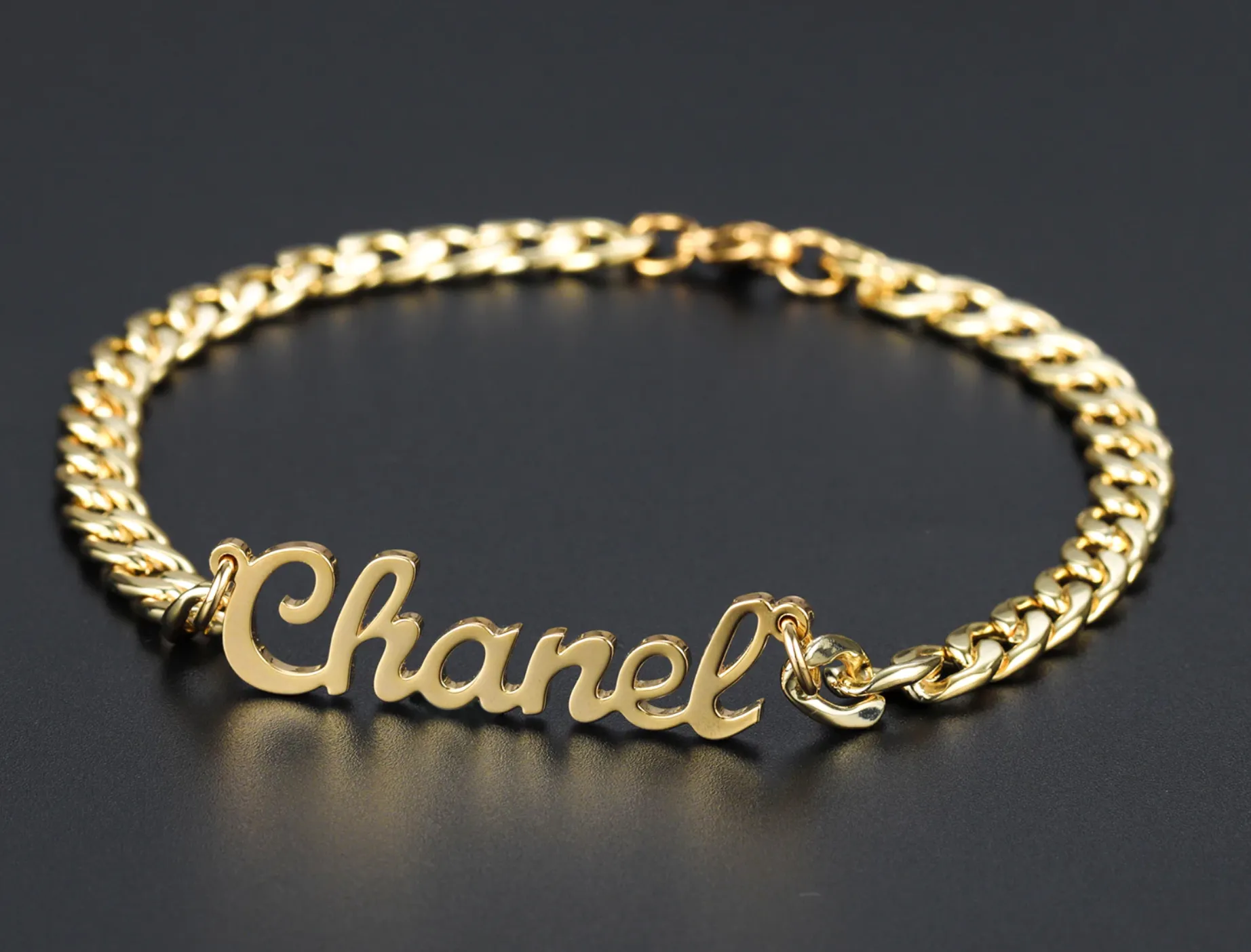 Bold Link Chain Name Bracelet