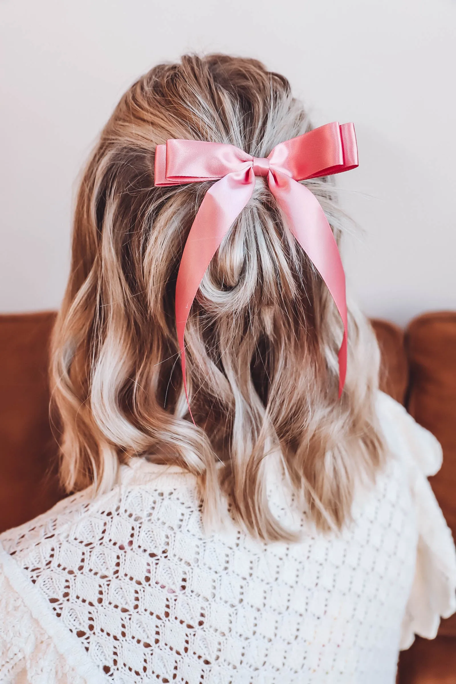 Bow Tie Hair Clip-Pink