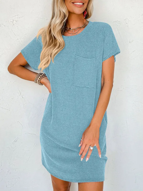 Casual contrasting wavy striped short-sleeved pocket dress