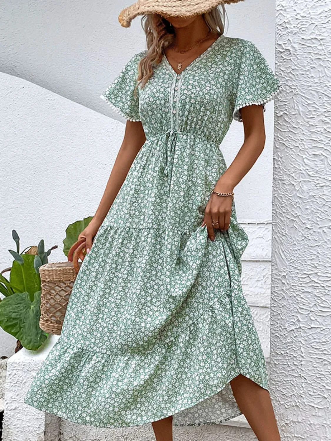 Chic Ditsy Floral V-Neck Tiered Dress: Perfect Summer Beach Wedding Attire for Women