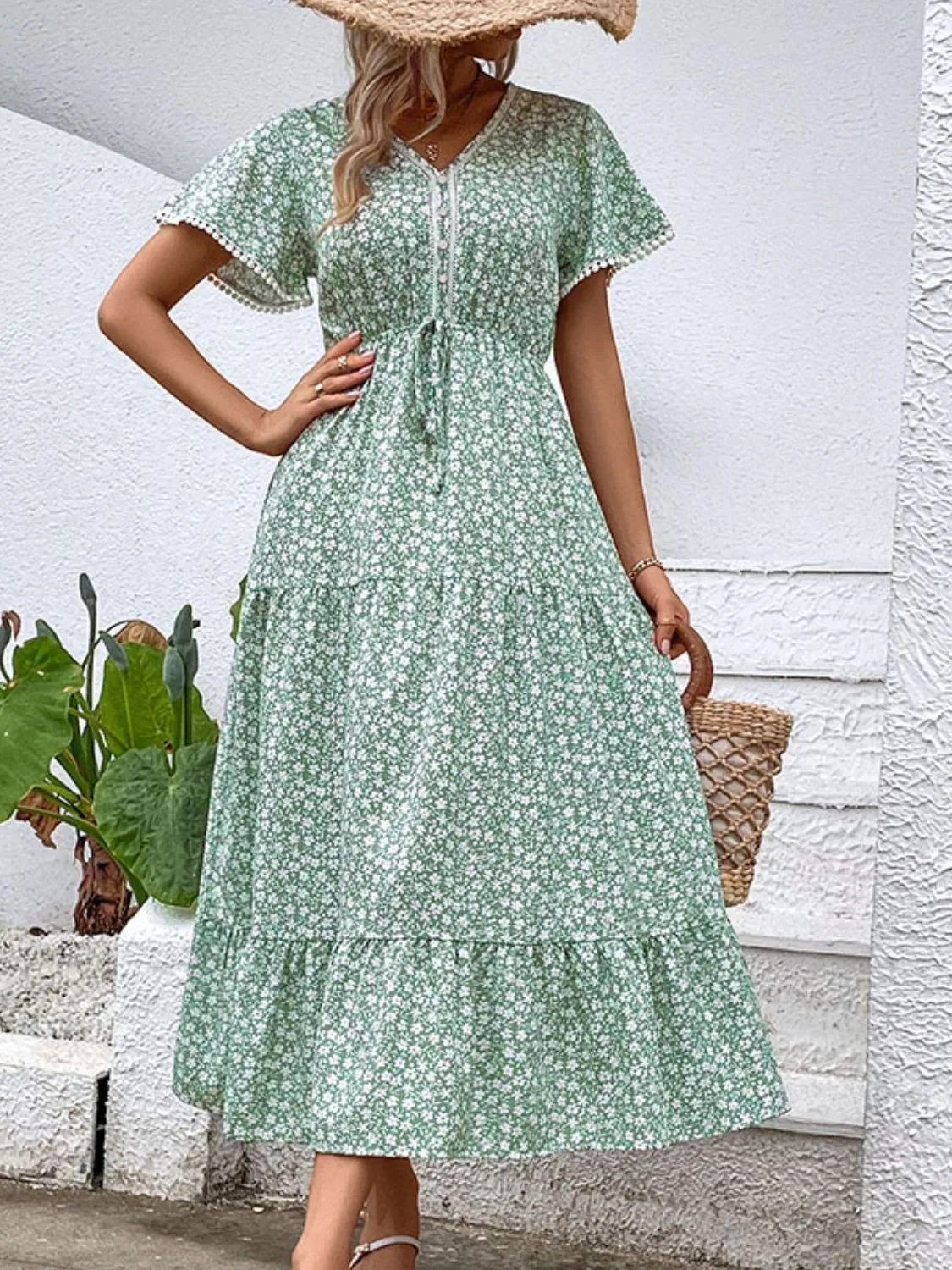 Chic Ditsy Floral V-Neck Tiered Dress: Perfect Summer Beach Wedding Attire for Women