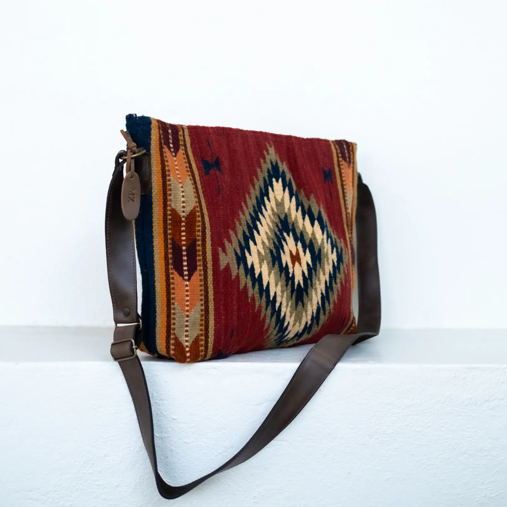 Dark Earth   Arrows Shoulder Bag