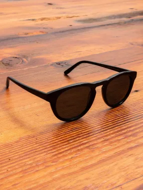 "Timeless" Sunglasses in Black