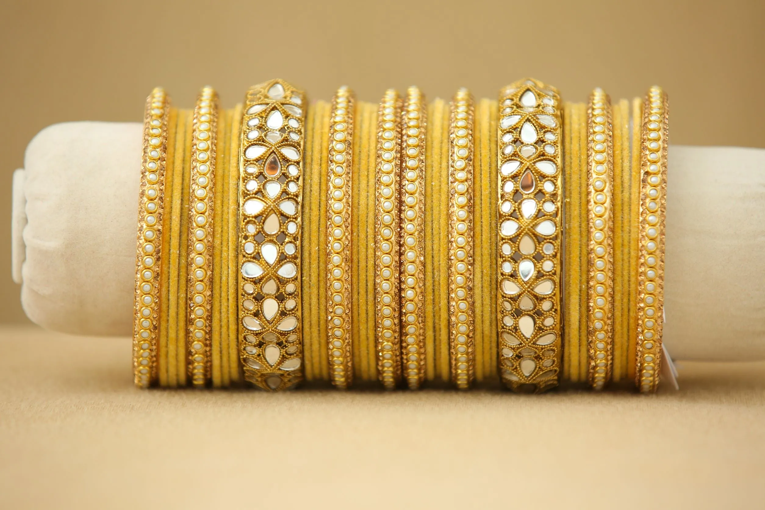 Rajeshri Bangles