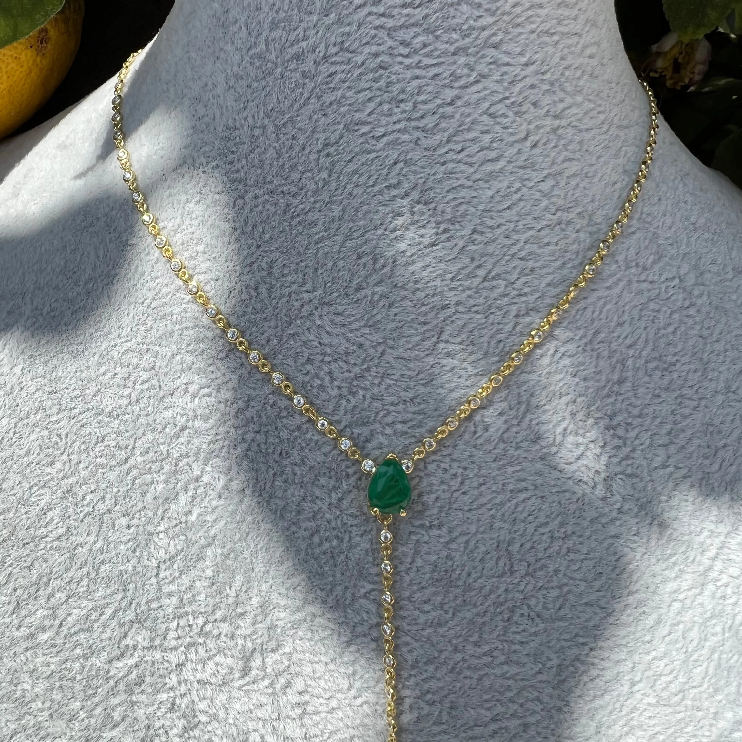 Silver gold plated diamond chain pear emerald lariat necklace