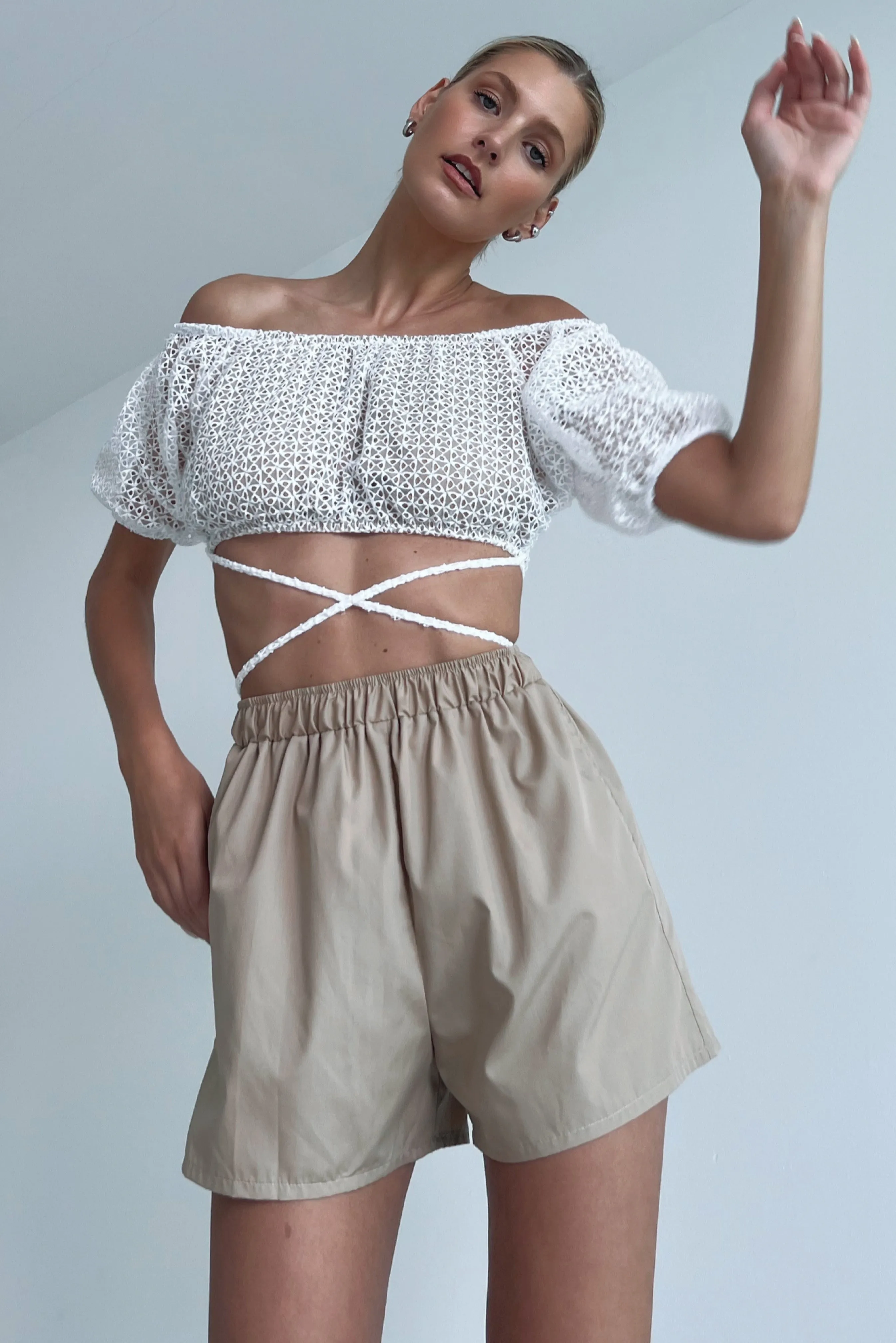 SOLE WRAP TOP WHITE EYELET