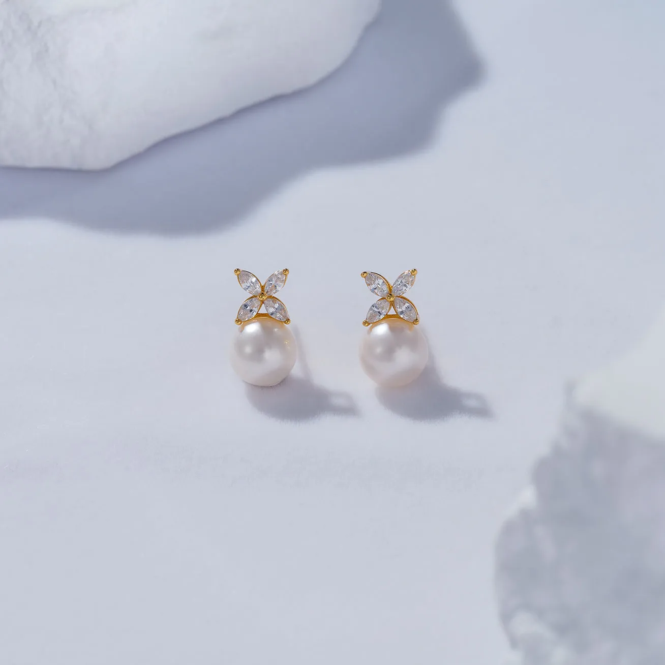 Top Grade Freshwater Pearl Earrings WE00620 | EVERLEAF